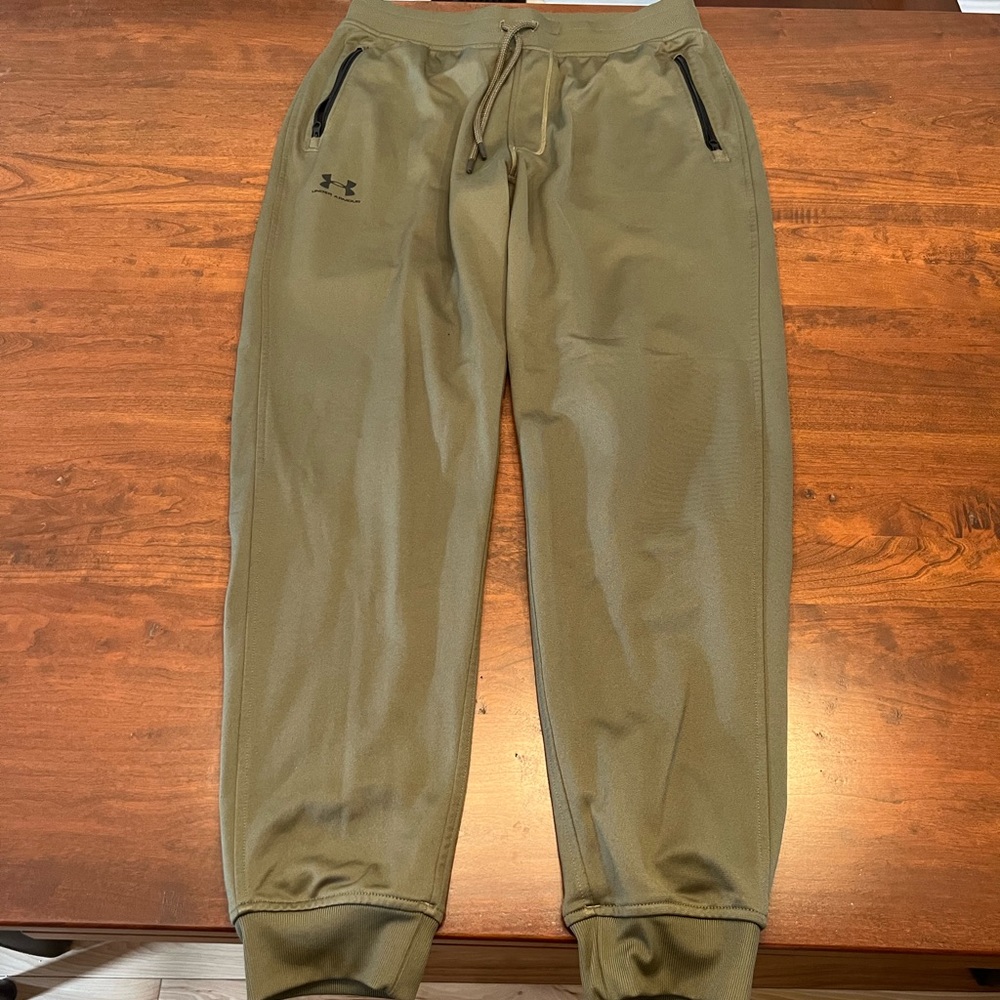Green Under Armor Sweatpants Large